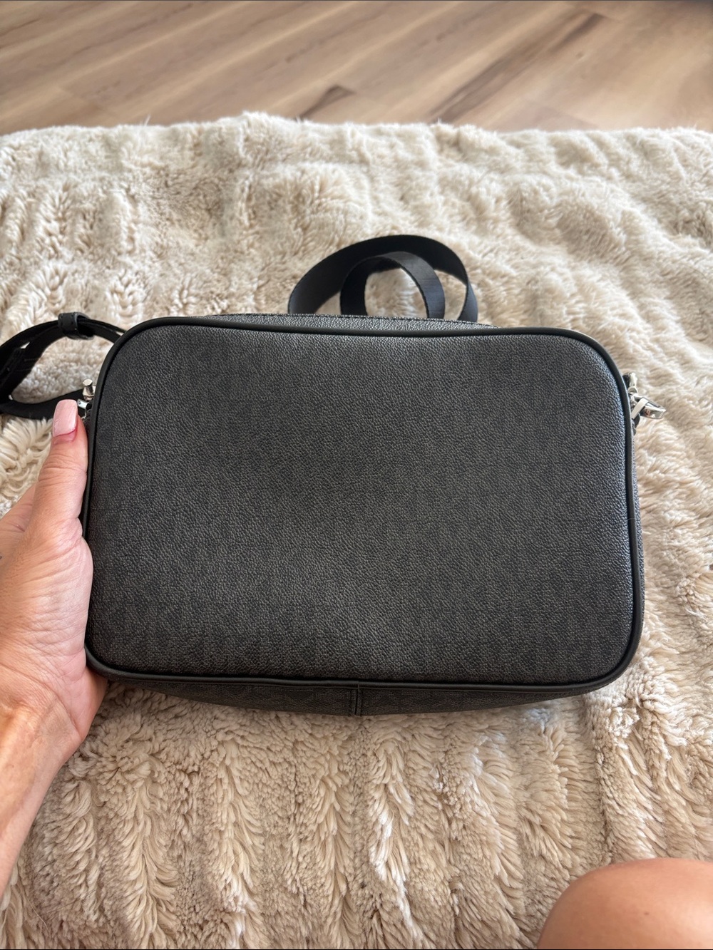 Michael Kors Black Crossbody Bag with Embossed MK Medallion - Picture 3 of 9